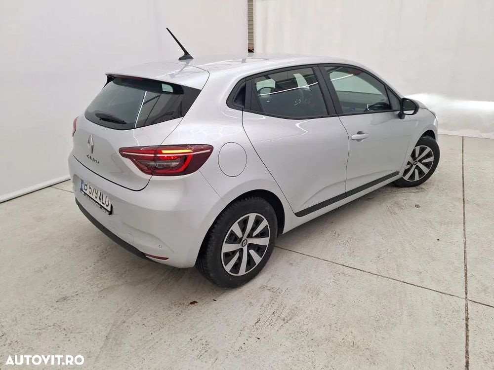 Renault Clio - 2
