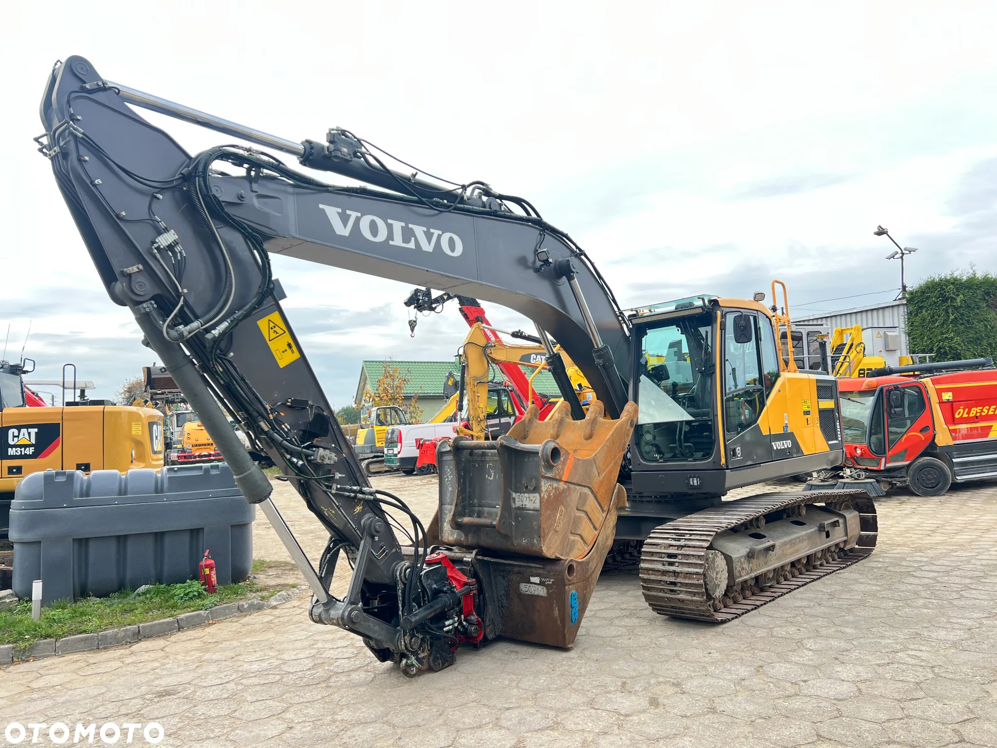 Volvo koparka gąsienicowa VOLVO EC220EL ROTOTILT 2x łyżka , system LEICA 3D, 2x szybkozłącze S70, webasto - 8