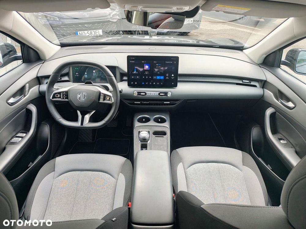 MG S5 EV - 8