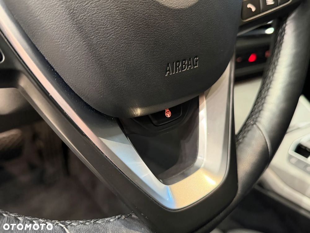 BMW Seria 3 318d - 9