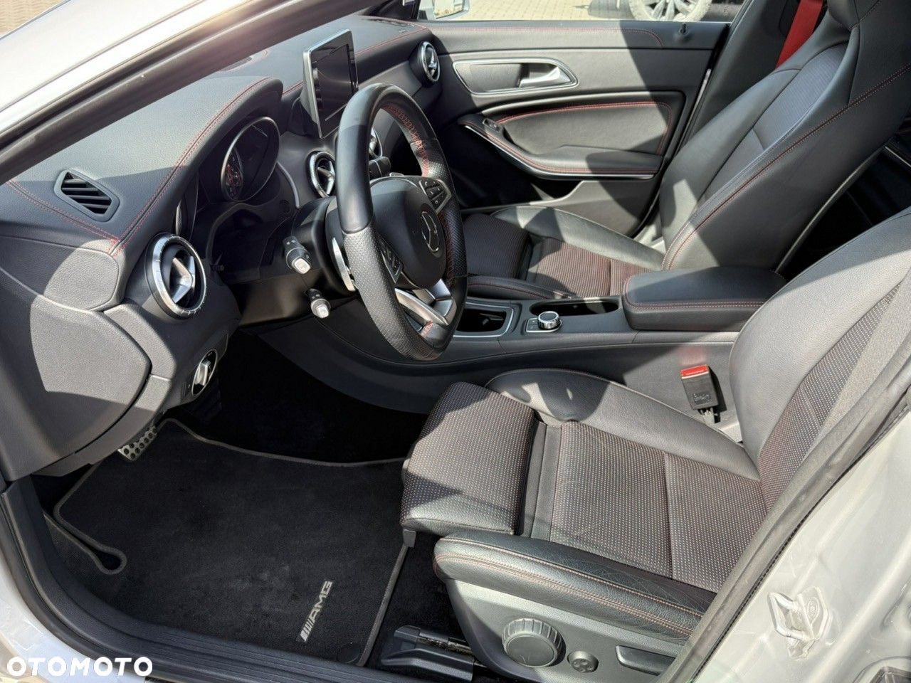 Mercedes-Benz CLA 220 (CDI) d 7G-DCT AMG Line - 25