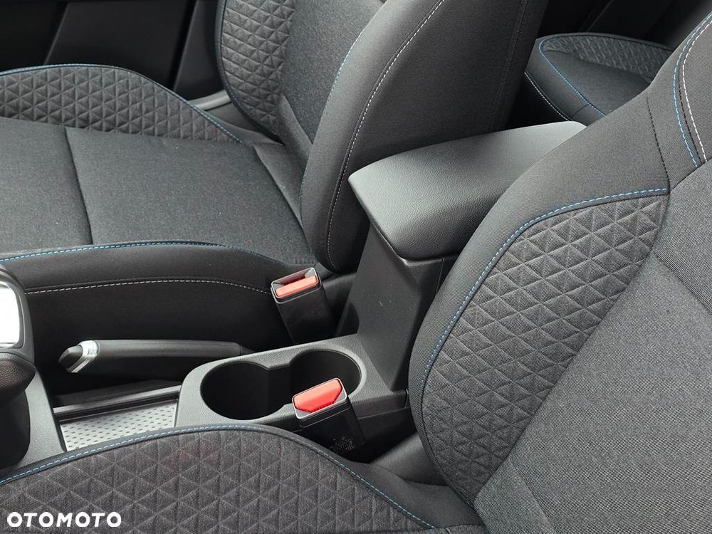 Renault Captur - 13