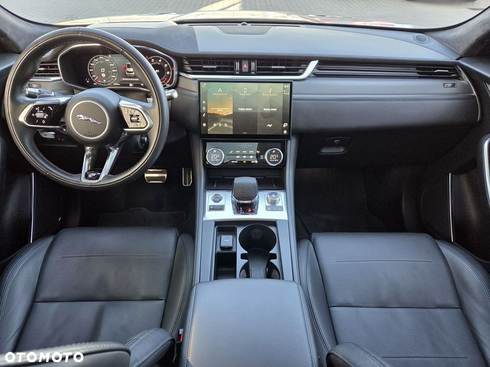 Jaguar F-Pace 5.0 V8 S/C AWD SVR - 18