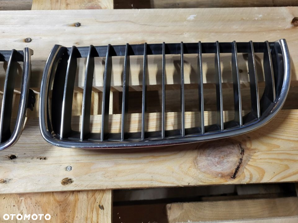 BMW E90 E91 GRILL ATRAPA NERKA 7120008 7120007 - 4