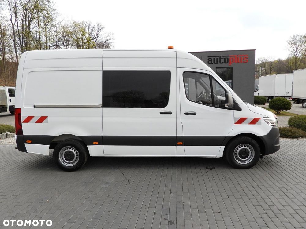 Mercedes-Benz SPRINTER 316 BRYGADÓWKA  6 MIEJSC TEMPOMAT NAWIGACJA LEDY AUTOMAT  KLIMATYZACJA  160KM - 8