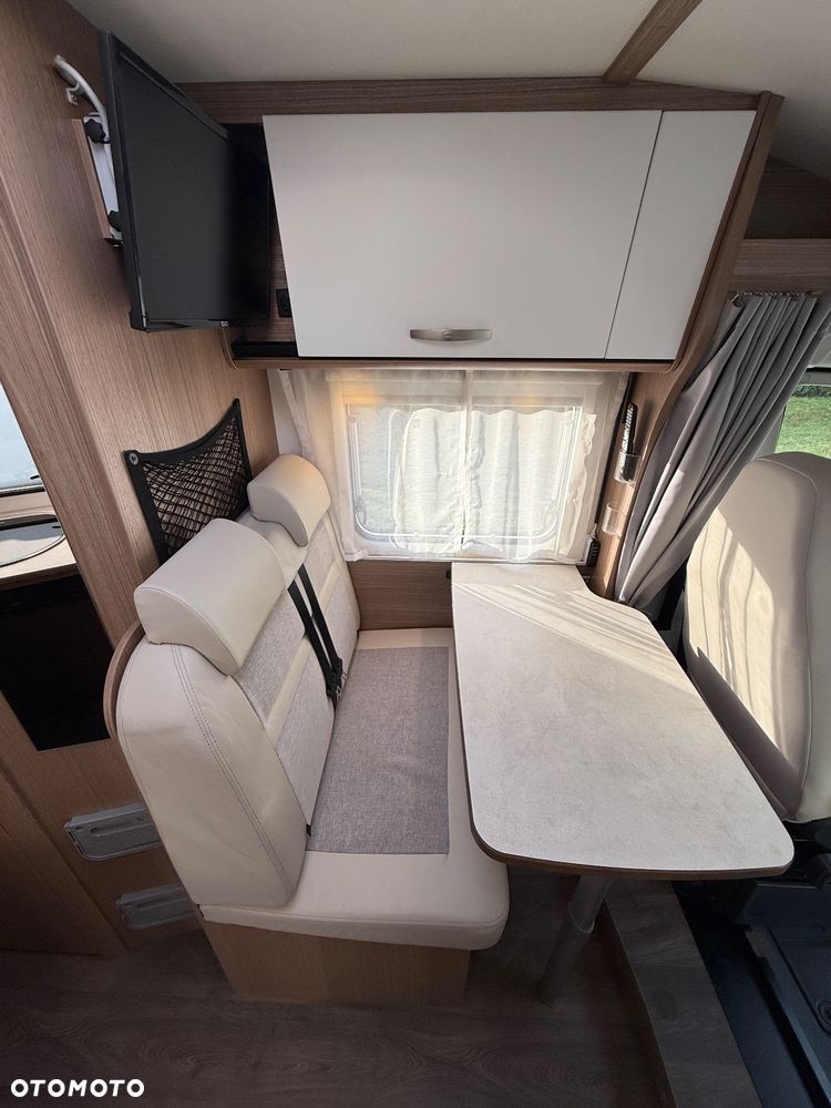 Citroën Jumper CARADO V 132 / V 60 Capron - 25