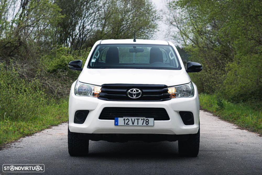 Toyota Hilux 2.4 D-4D 4WD CD CH - 7