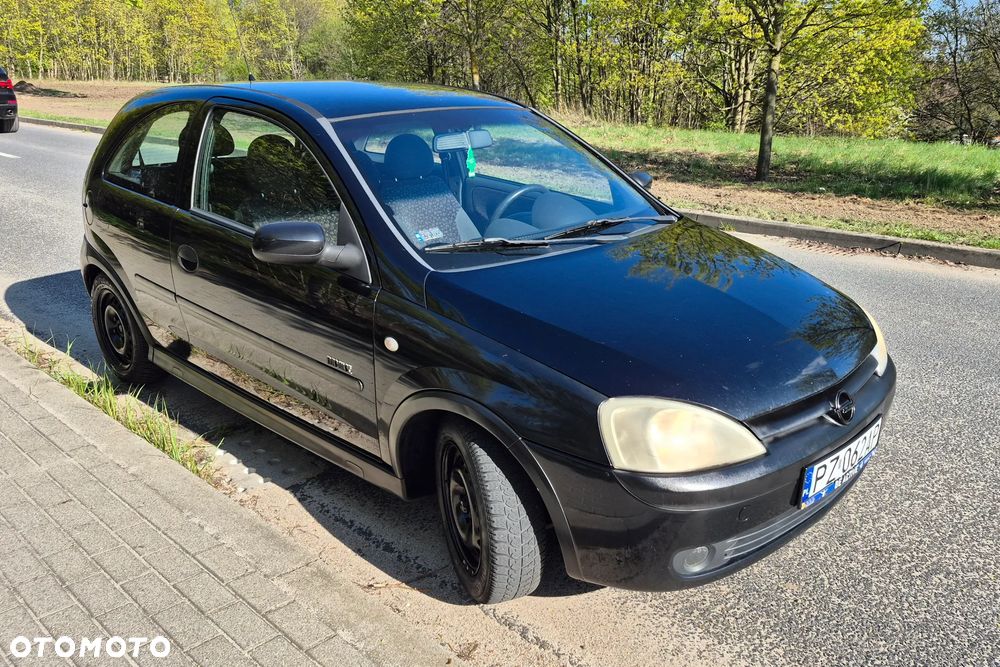 Opel Corsa 1.2 16V Sport - 2