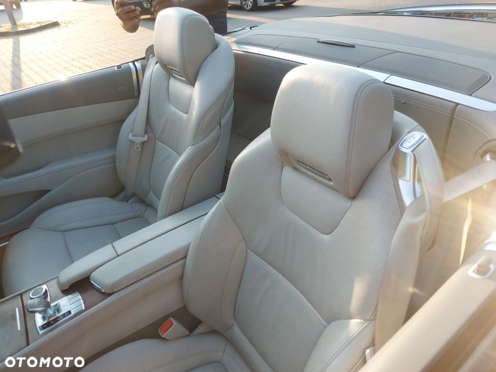 Mercedes-Benz SL 500 7G-TRONIC - 23