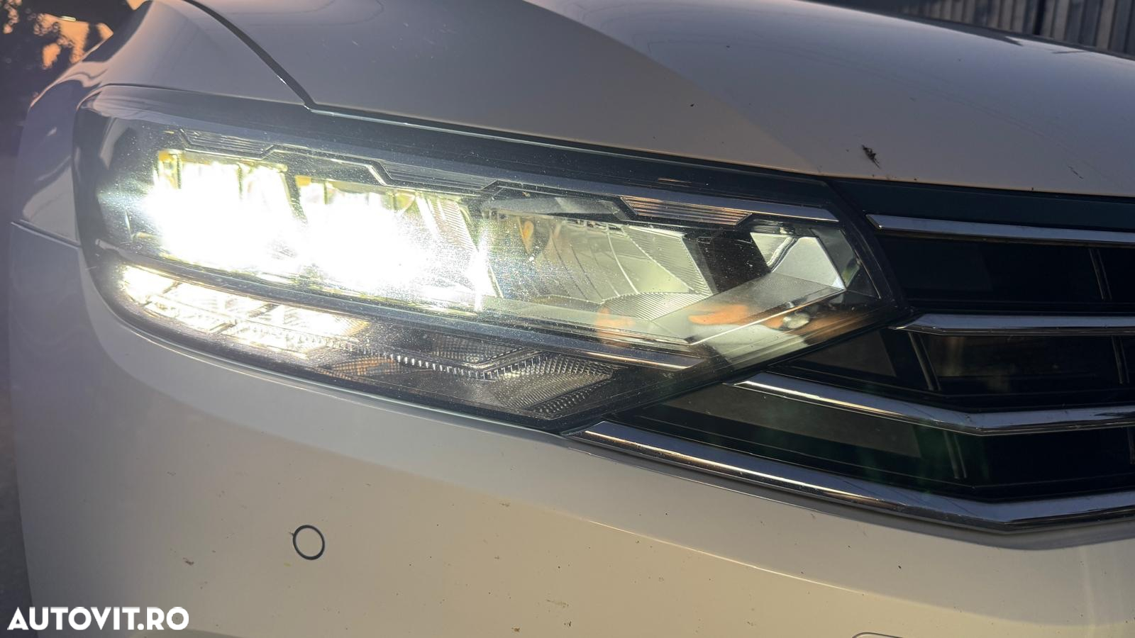 Volkswagen Passat 2.0 TDI DSG Advance - 15