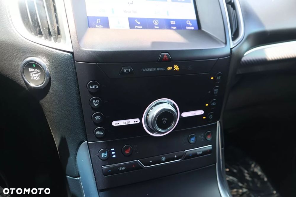 Ford Edge - 12