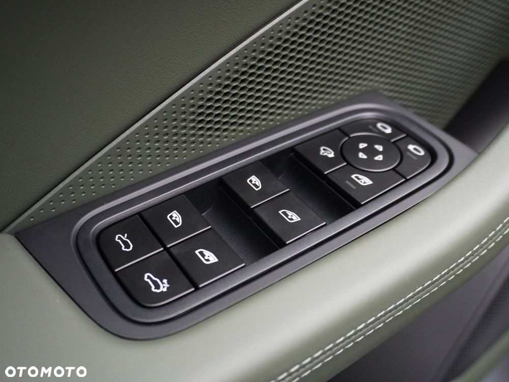 Porsche Macan 4 100kWh - 16