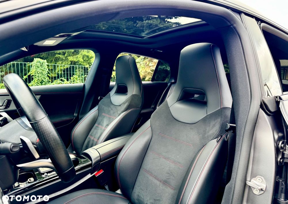 Mercedes-Benz CLA 200 d AMG Line 8G-DCT - 26