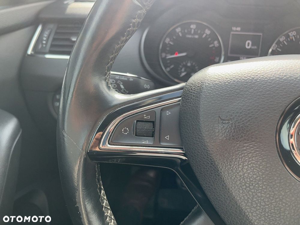 Skoda Octavia 1.4 TSI Ambition - 18