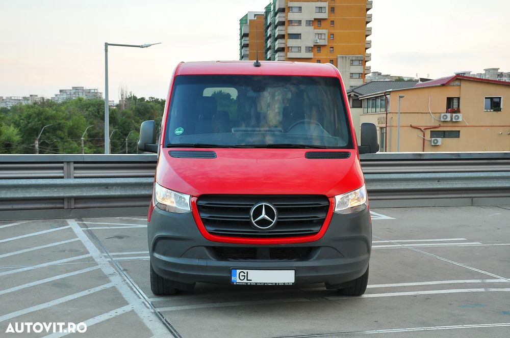 Mercedes-Benz Sprinter - 11
