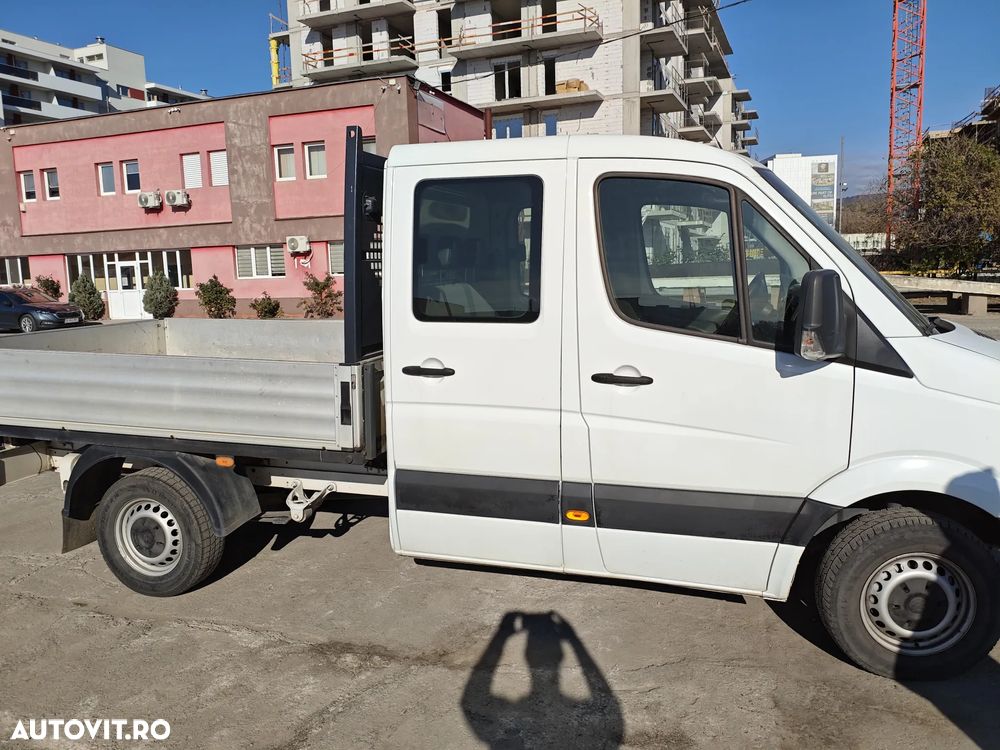 Volkswagen Crafter - 2