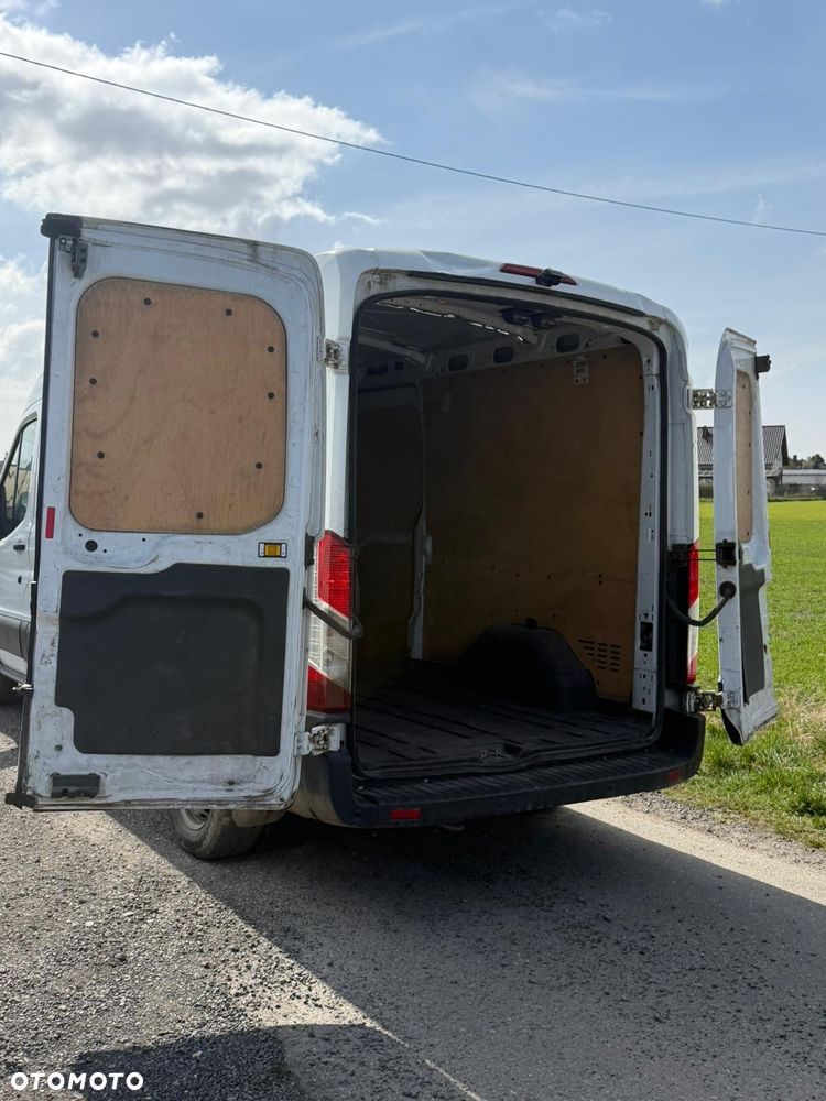 Ford Transit - 10