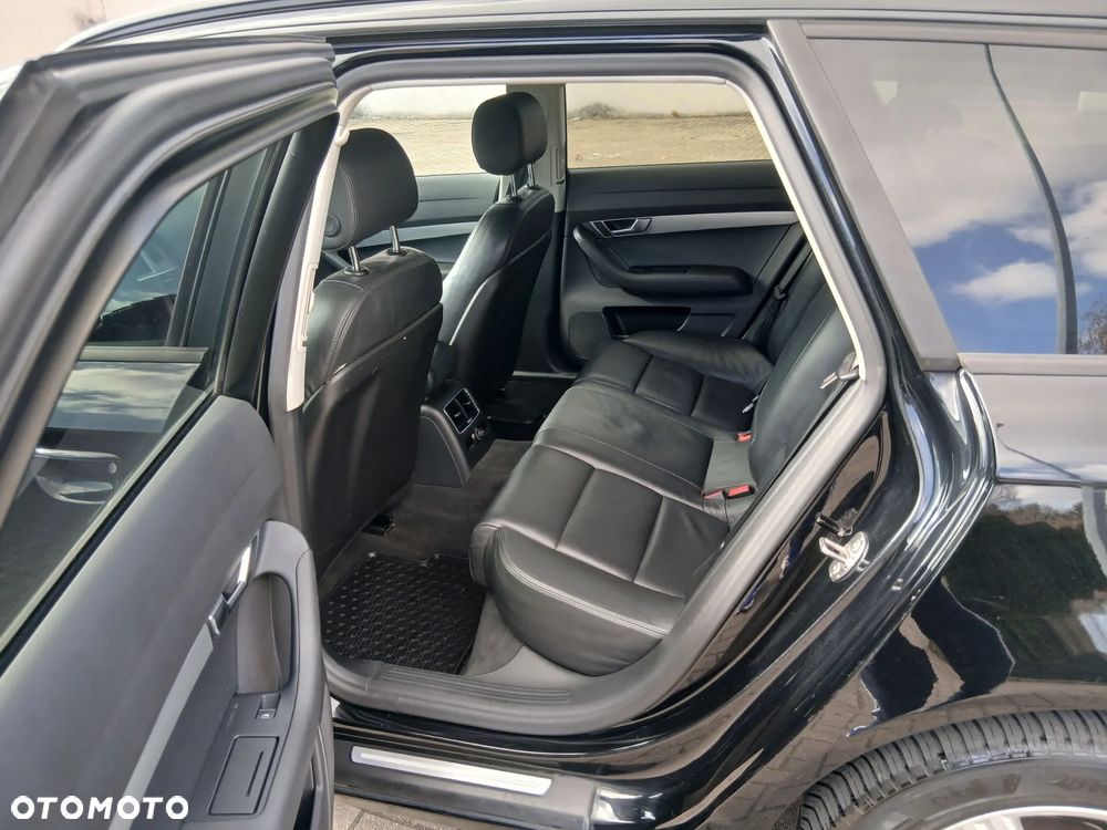 Audi A6 Avant 2.7 TDI DPF quattro tiptronic - 12