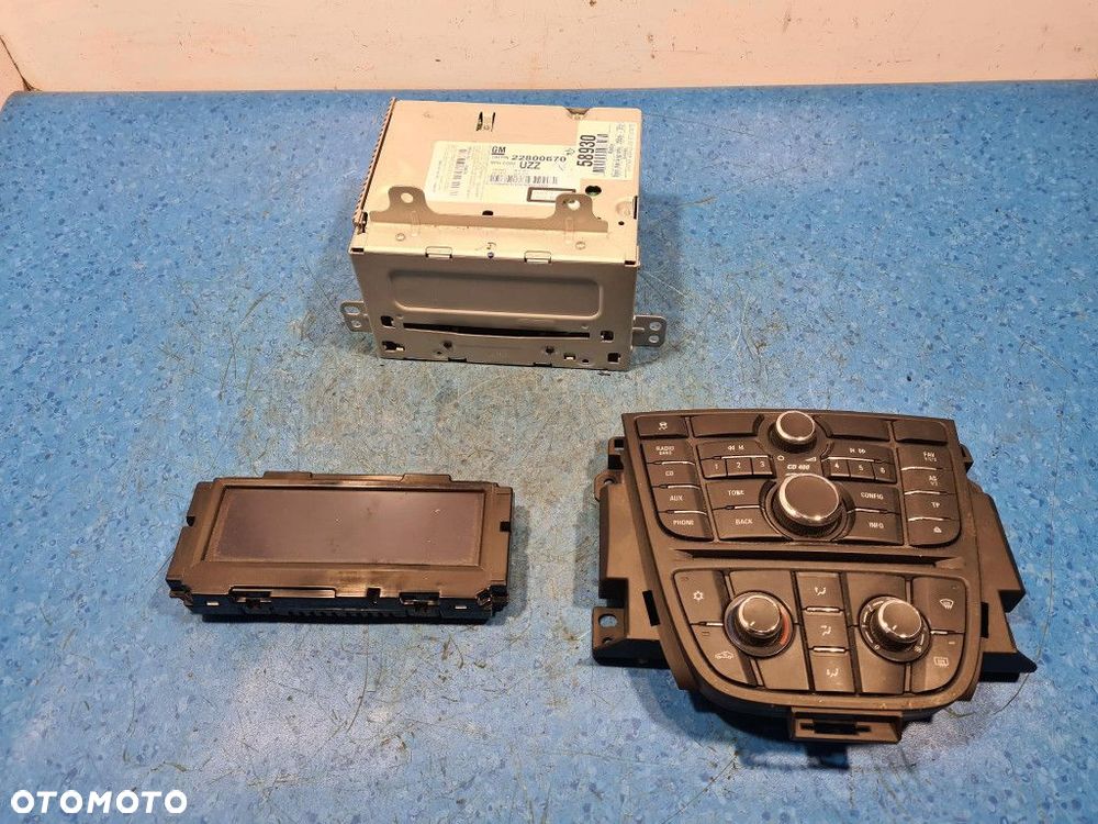 OPEL ASTRA J RADIO 22800670 - 1