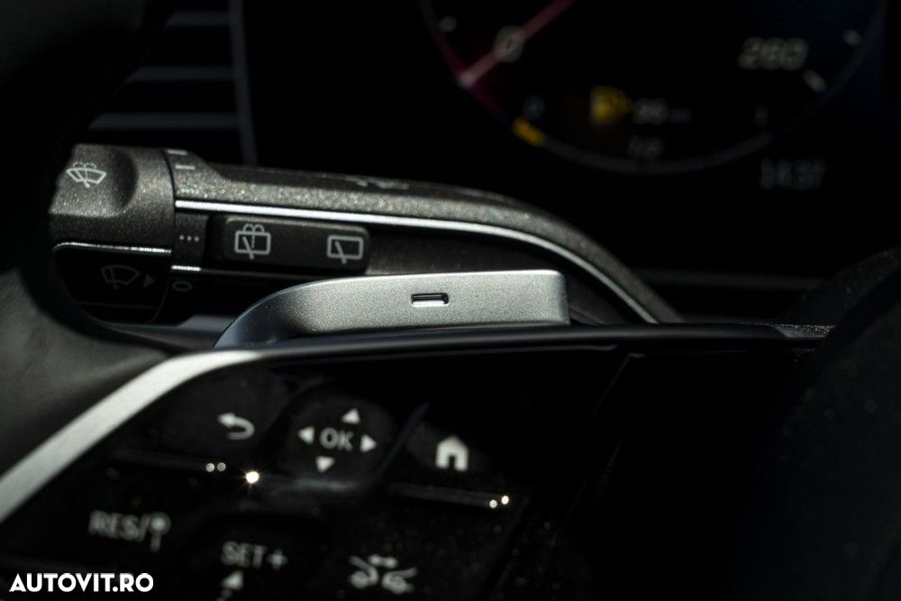 Mercedes-Benz GLS - 13