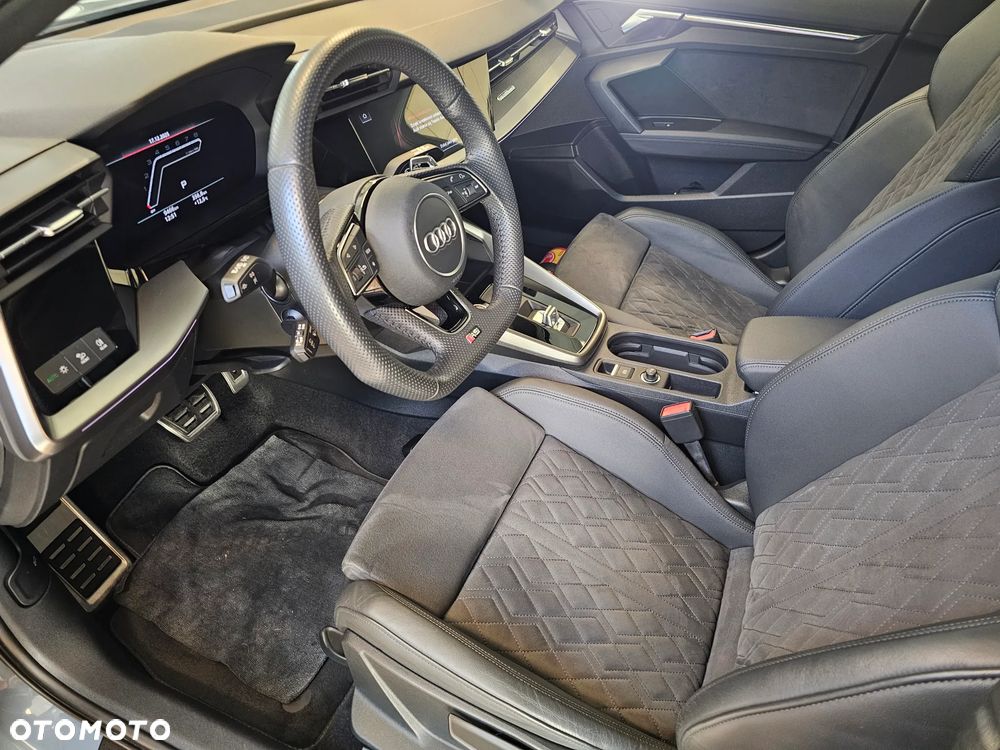 Audi RS3 Sportback - 4