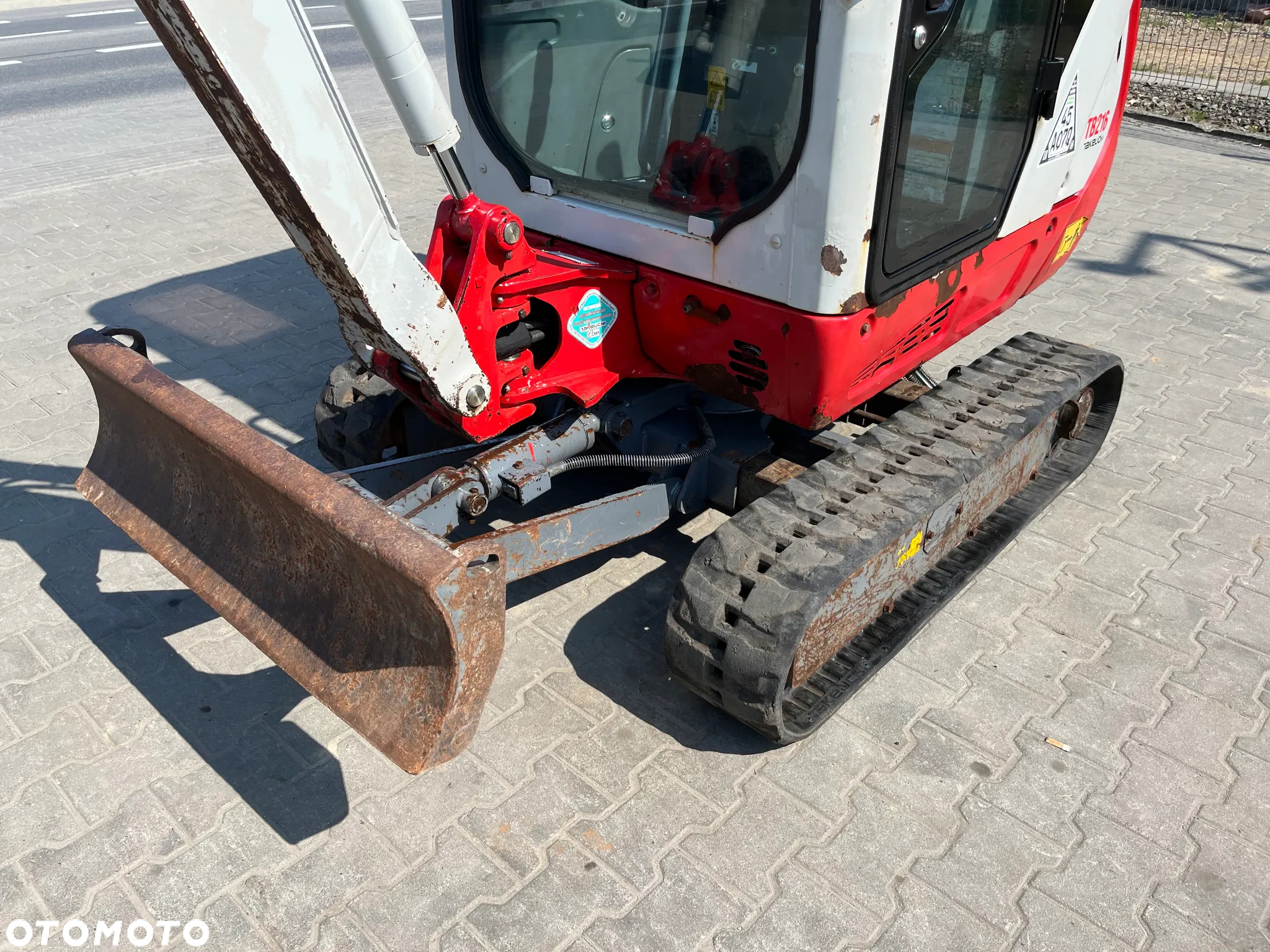 Takeuchi TB 216 - 8