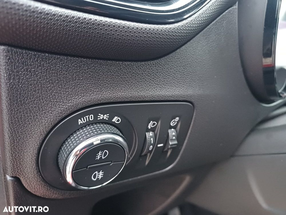 Opel Crossland 1.2 Enjoy - 13