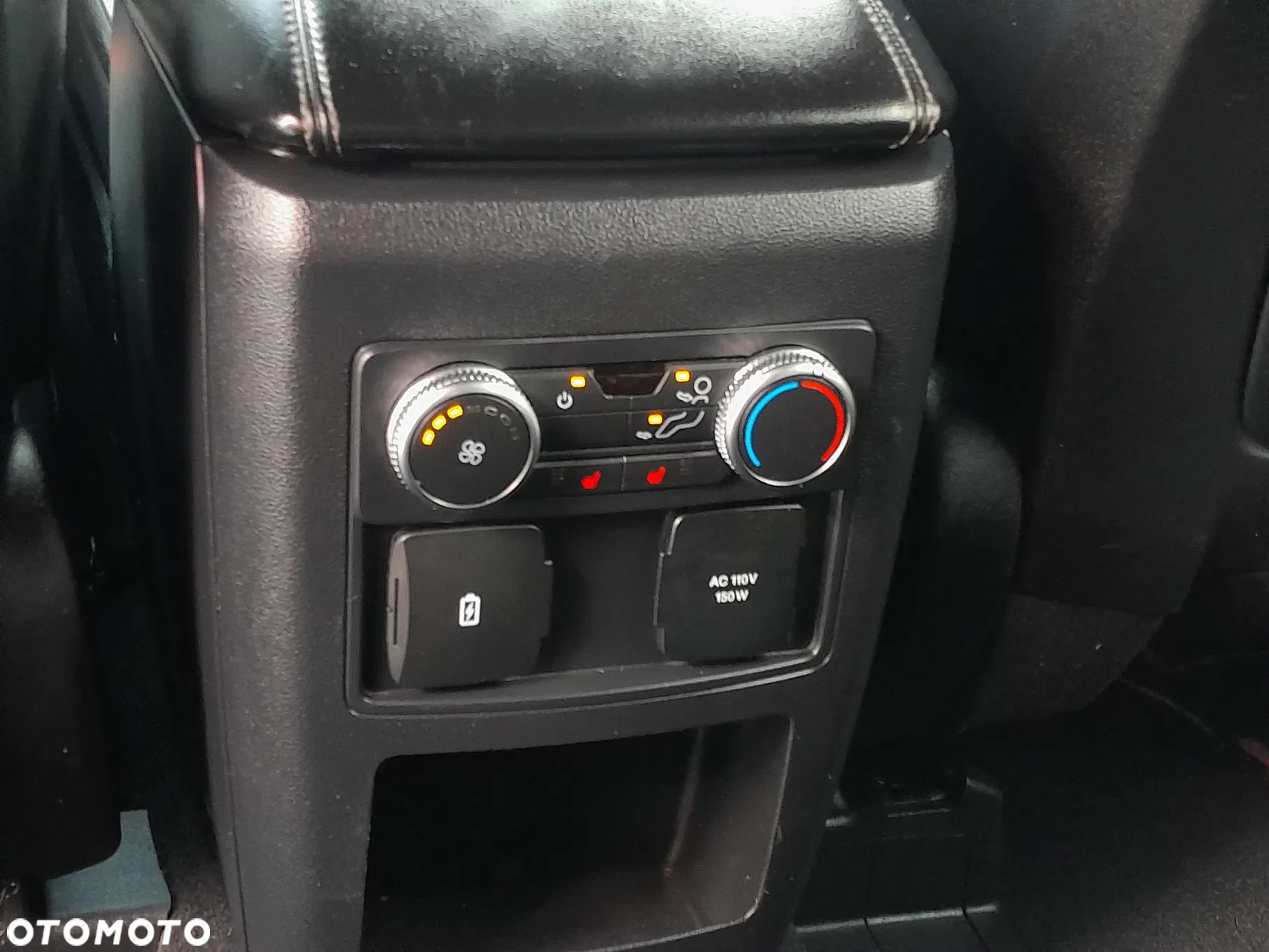 Ford Explorer - 21