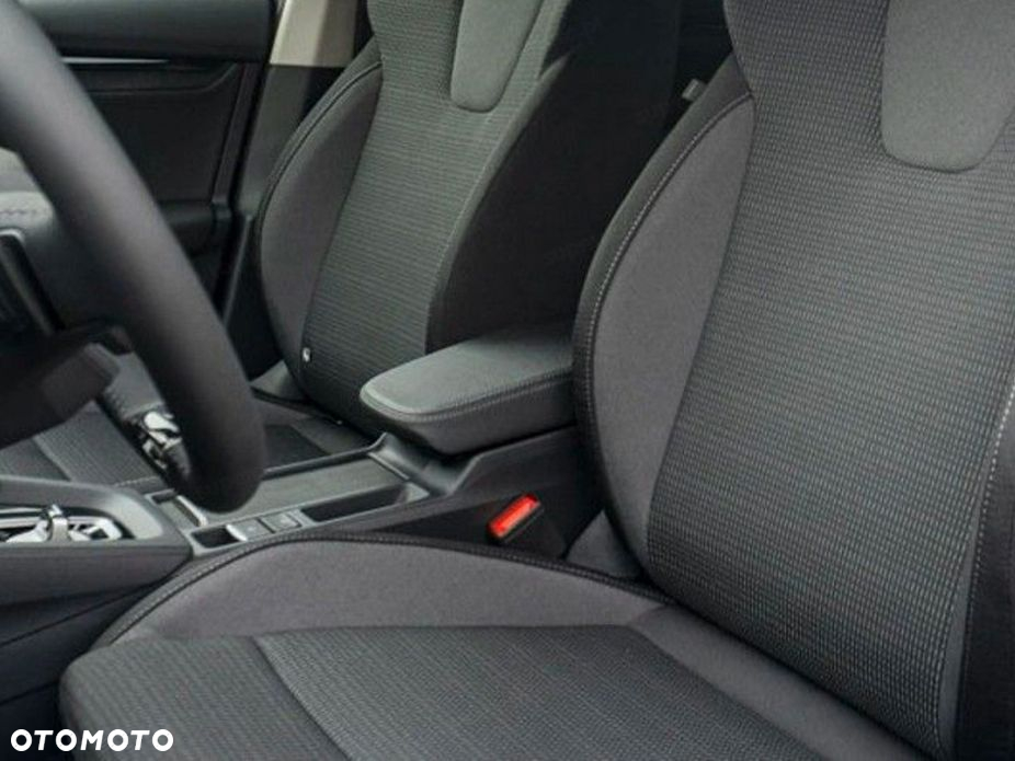 Skoda Octavia 2.0 TDI Edition 130 Selection DSG - 4