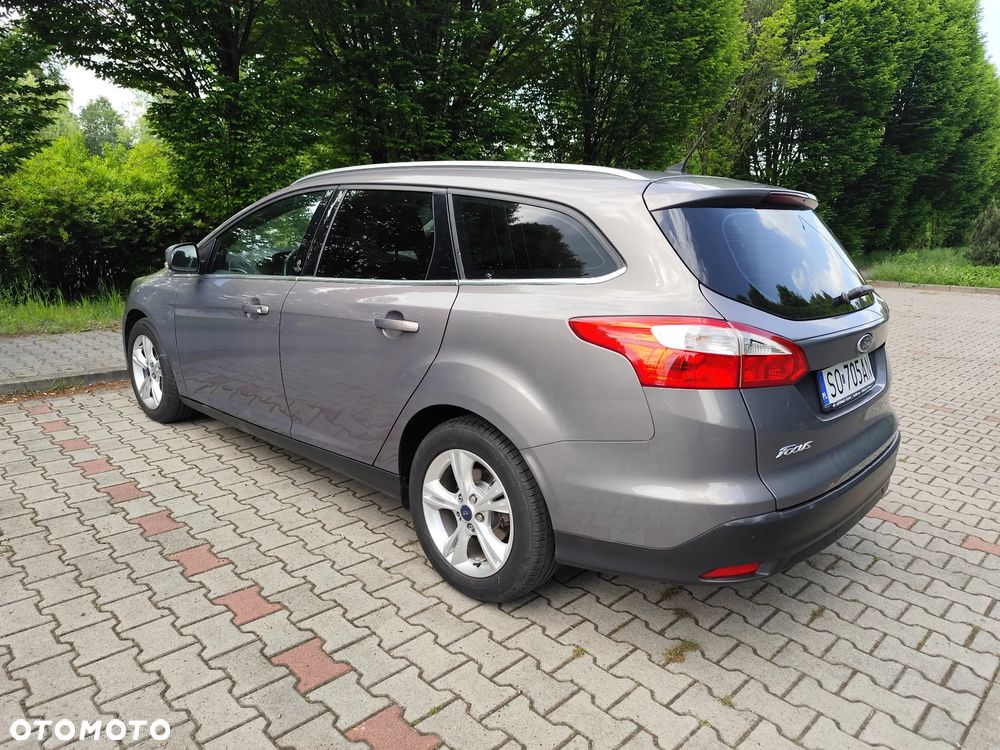 Ford Focus 1.6 TI-VCT Champions Edition - 1