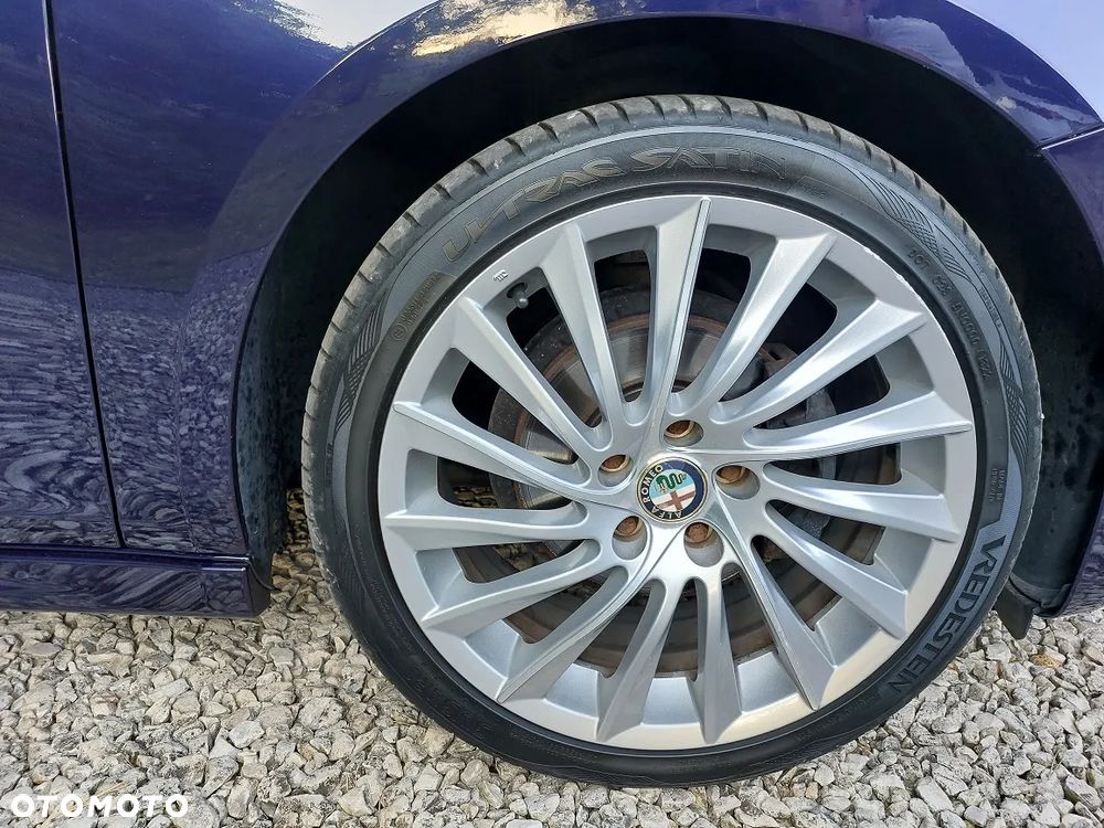 Alfa Romeo Giulietta 1.4 TB Distinctive - 26