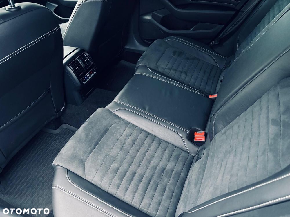 Volkswagen Passat - 15