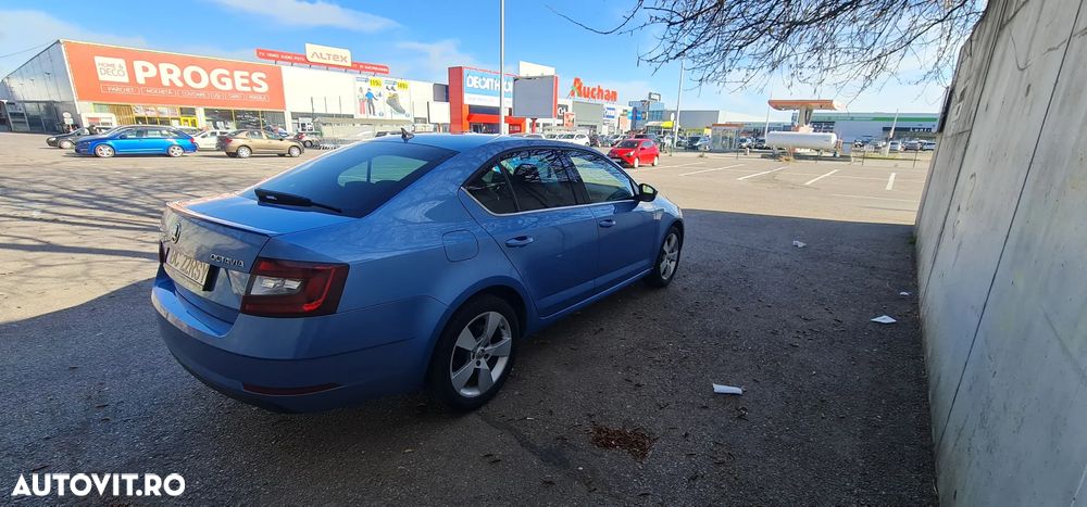Skoda Octavia 1.4 TSI Style - 6