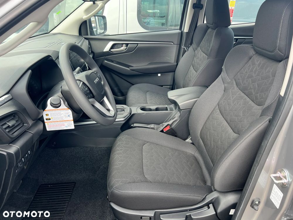 Isuzu D-Max 1.9 DC LS - 11