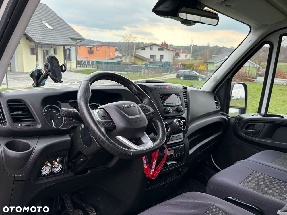 Iveco DAILY 35S18 - 5