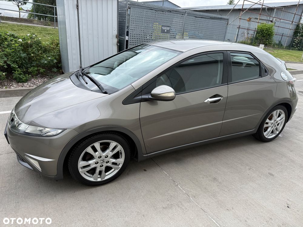 Honda Civic 1.8 Sport - 36