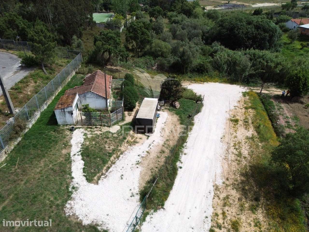 Moradia T2 para Recuperar  - Santarém - Grande imagem: 2/32