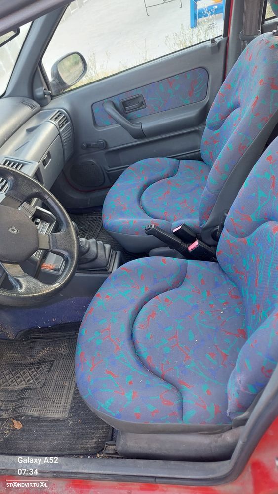 Renault Clio 1.2 Fidji - 4