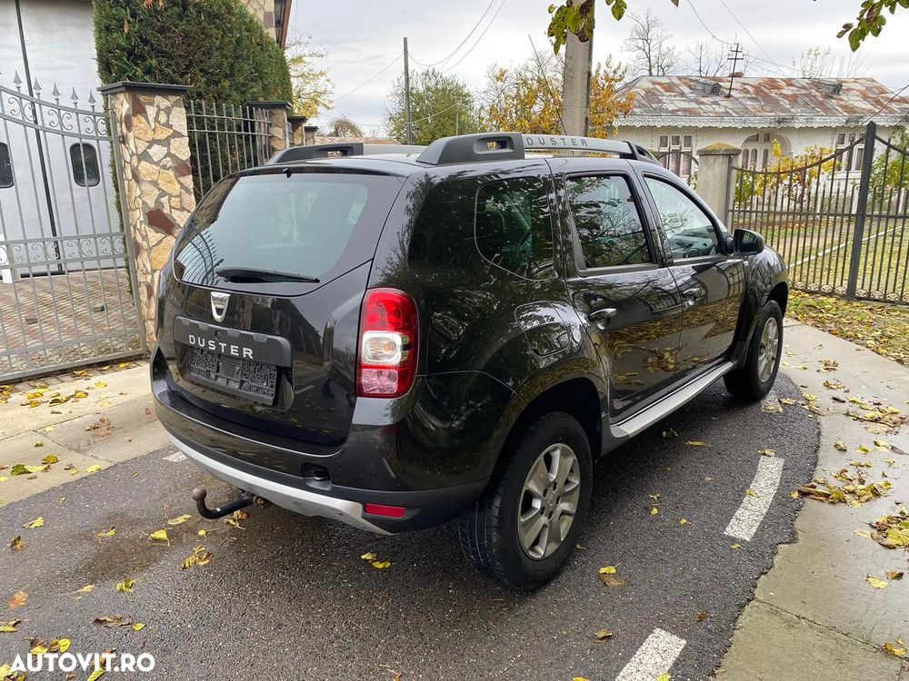 Dacia Duster 1.6 16V 105 4x2 Laureate - 4