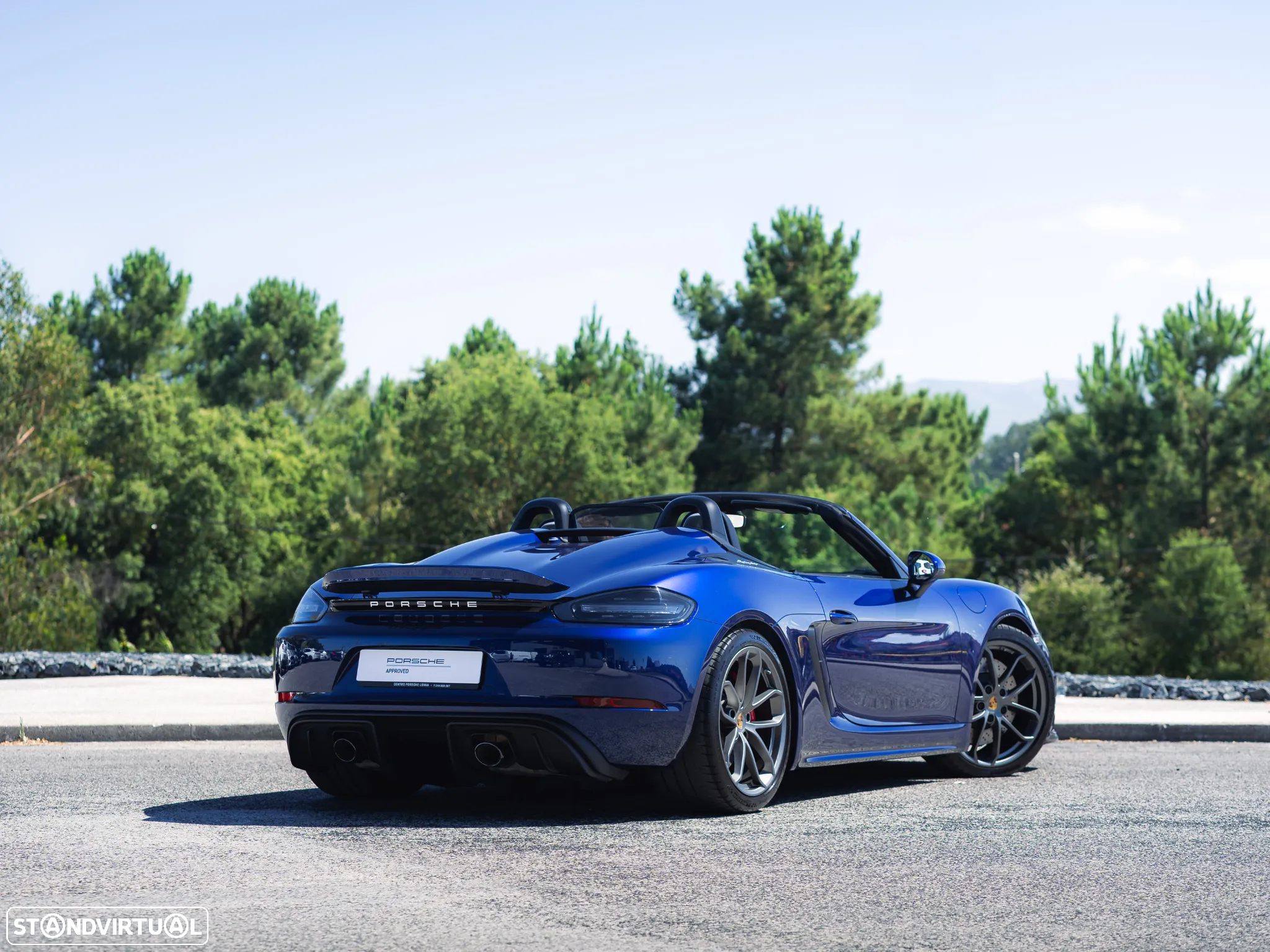 Porsche 718 Spyder - 6