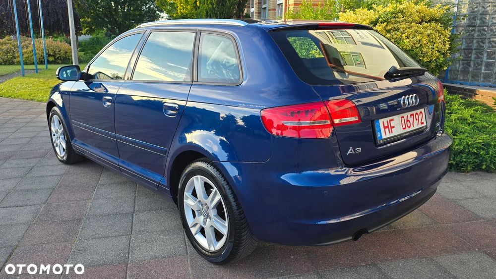 Audi A3 Sportback - 4