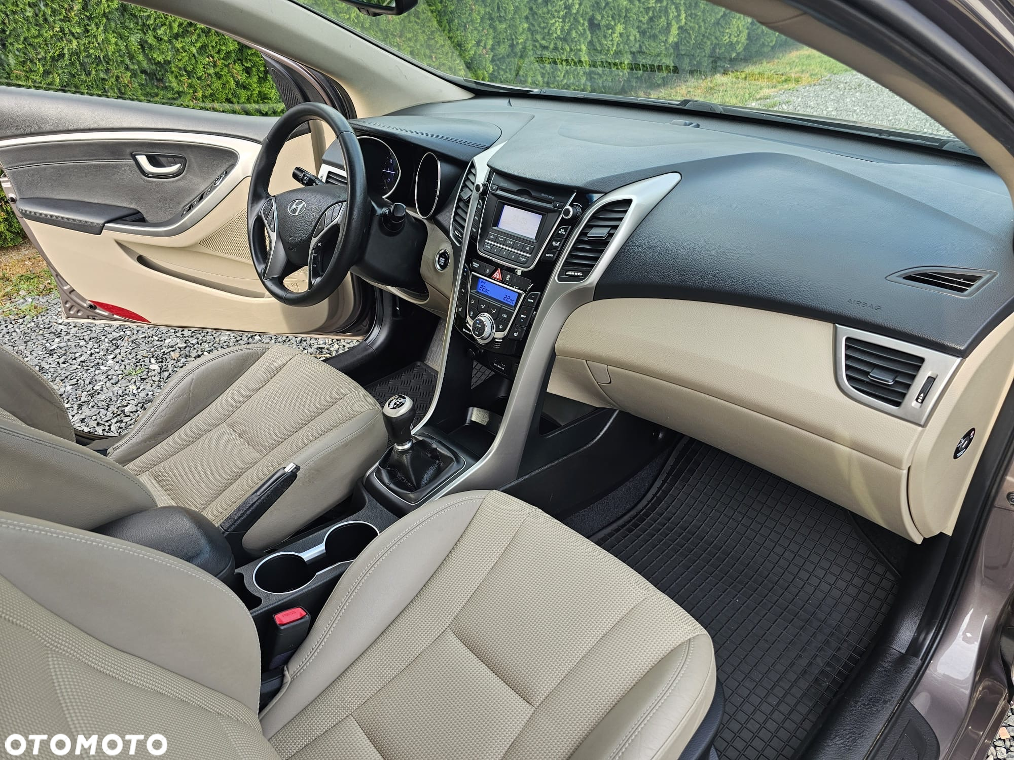 Hyundai i30 1.6 GDI Premium - 17