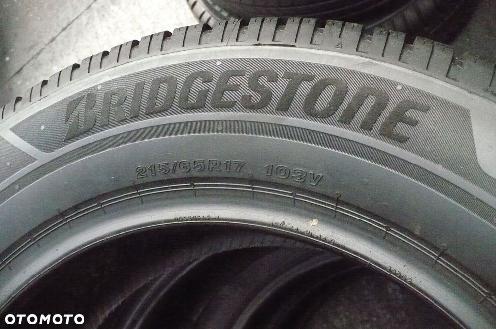 BRIDGESTONE Blizzak 6 215/65R17 7,9mm 2024 - 3