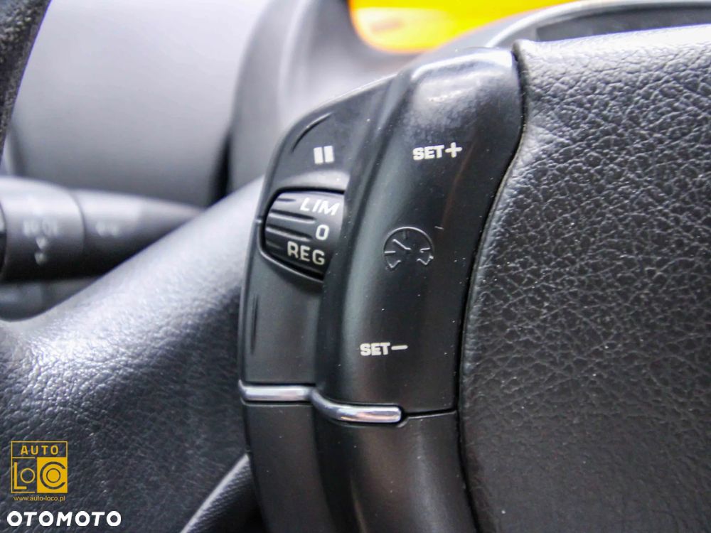 Citroën C4 1.6 16V Style - 18