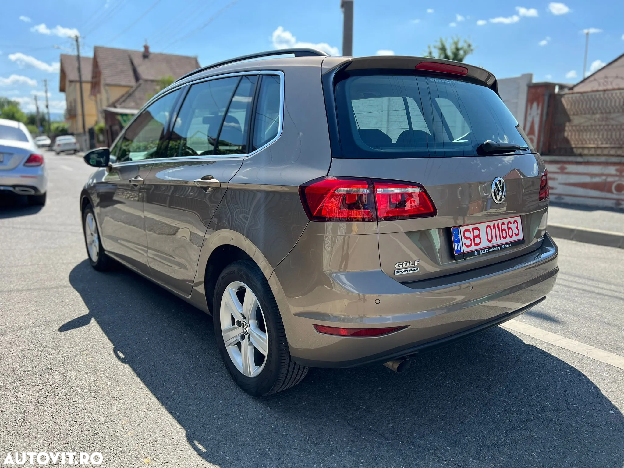 Volkswagen Golf Sportsvan 1.6 TDI BlueMotion Comfortline - 5