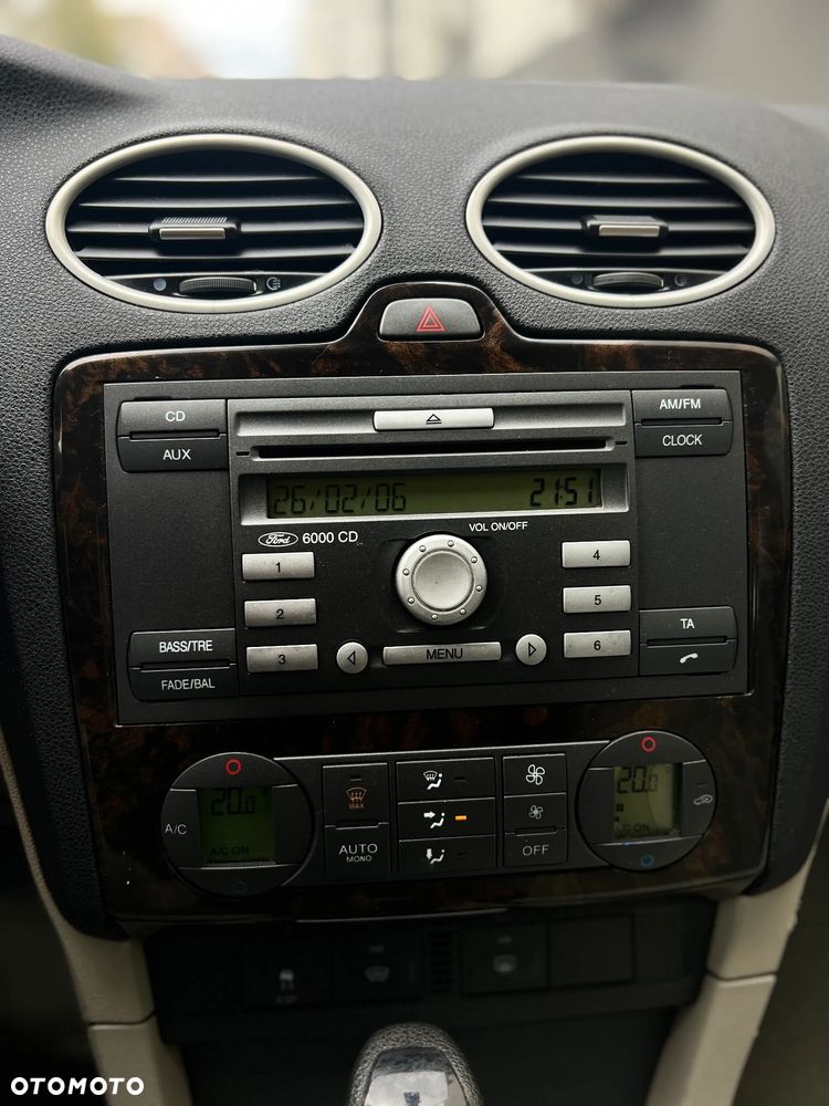 Ford Focus - 20