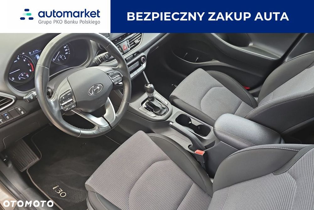 Hyundai i30 1.0 T-GDI Classic + DCT - 12