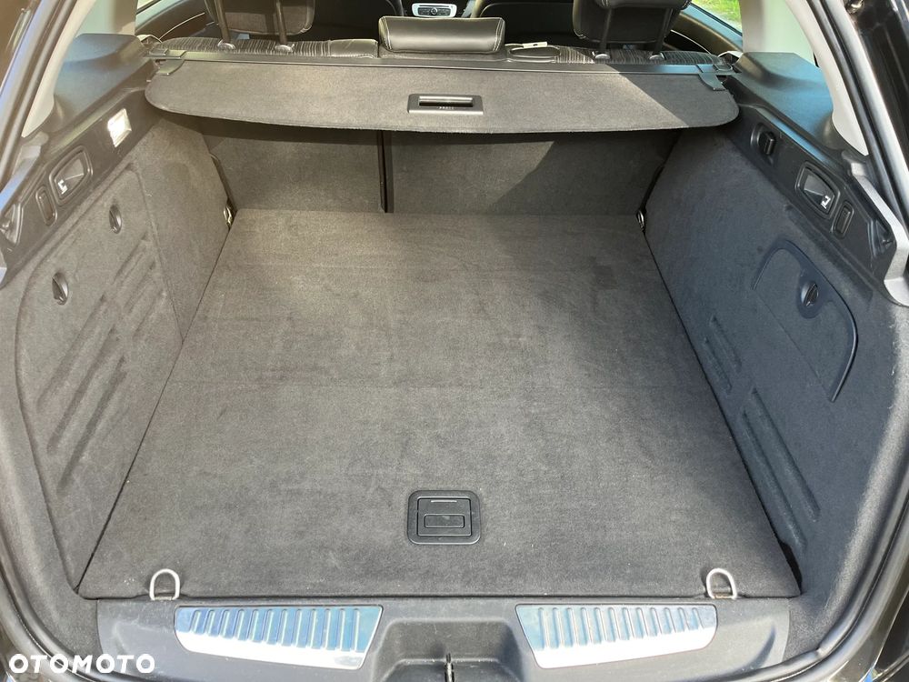 Renault Laguna ENERGY dCi 130 FAP Start-Stop Bose Edition - 17