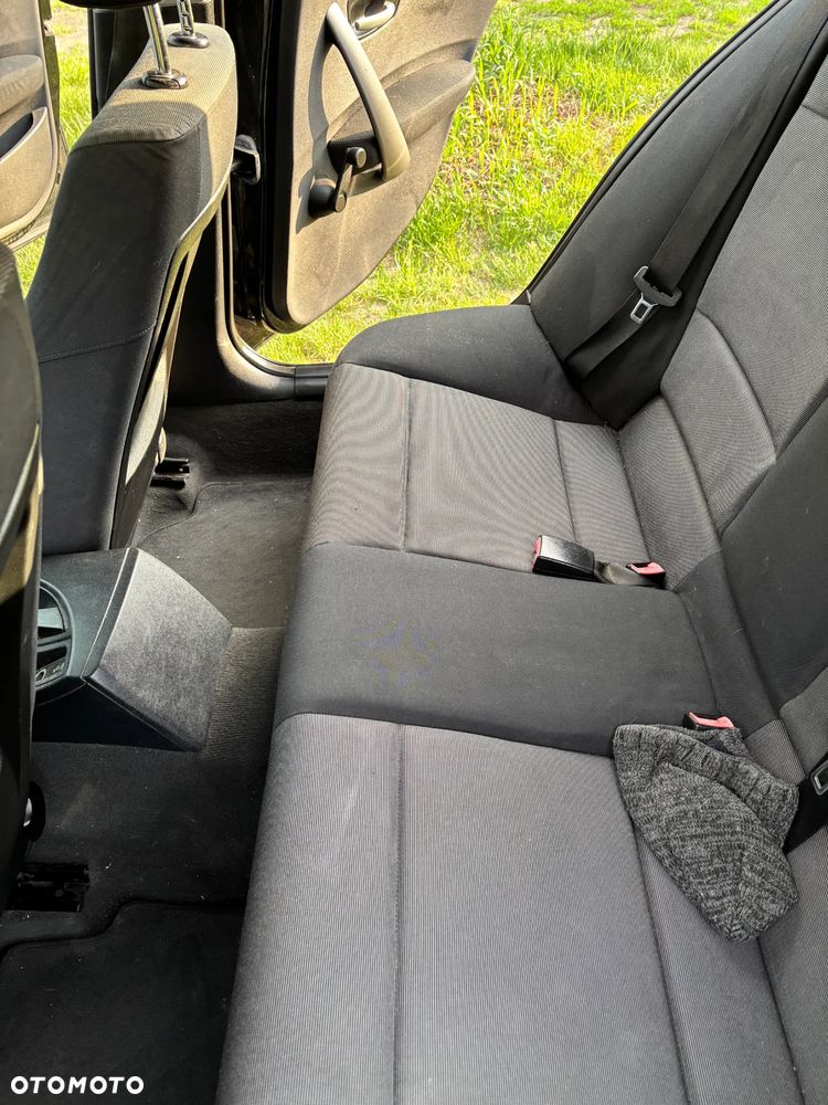 BMW Seria 1 116i - 14