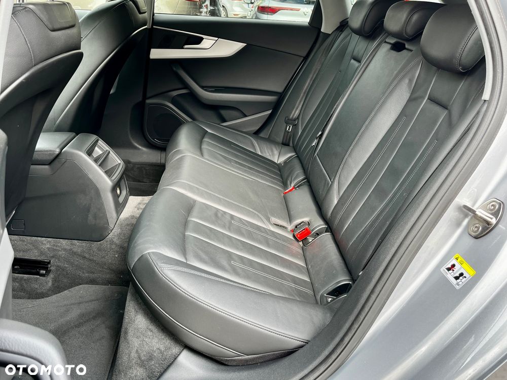 Audi A4 Avant - 22